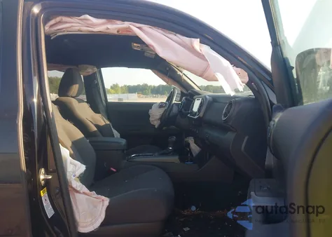 2017 Toyota Tacoma Dbl Cab/Sr5/Trd Sport/Or из США, поврежденный, VIN 3TMDZ5BN6HM012787